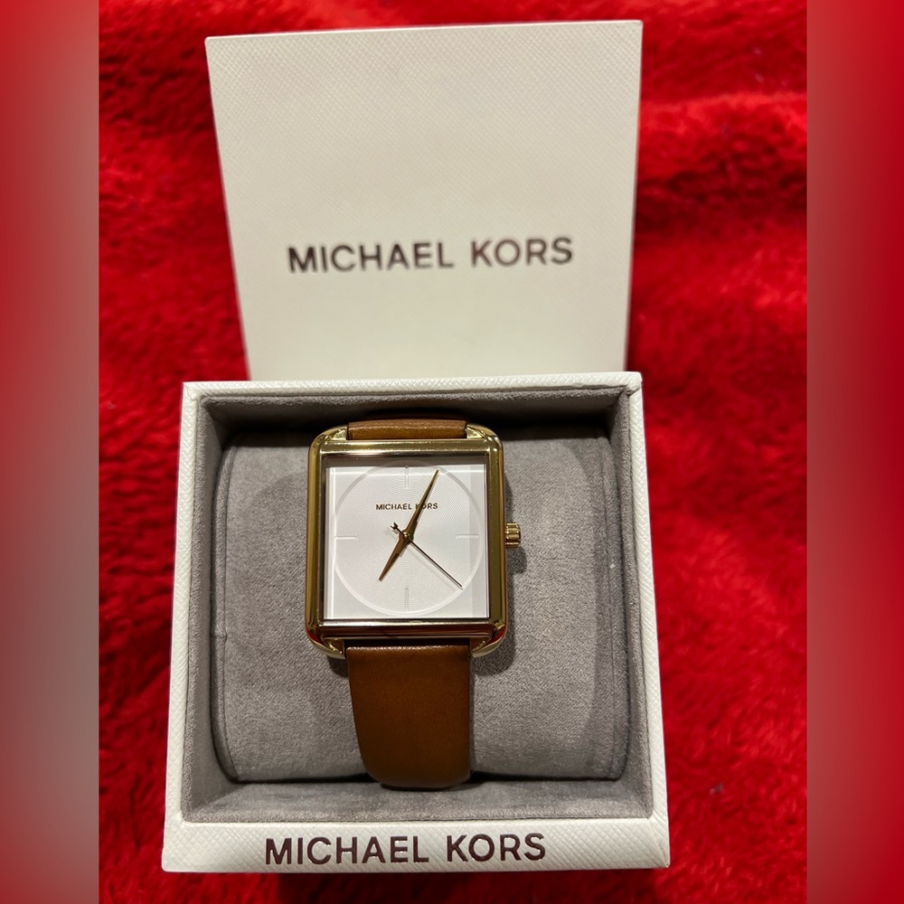 Michael Kors beautiful Ladies Watch MK2584